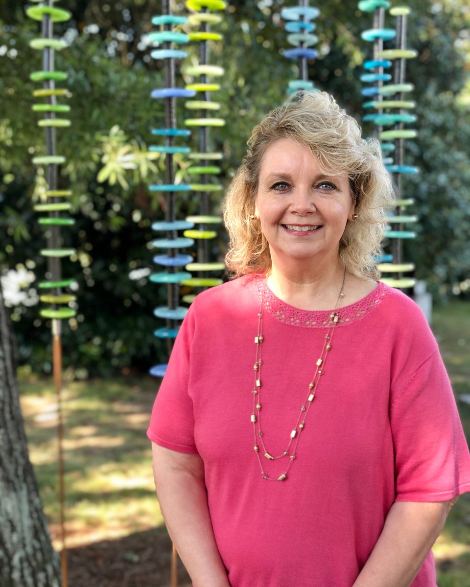 artsguild's tweet photo. Join us in saying THANK YOU and CONGRATULATIONS to Guild Music Director Lisa Elders, who is celebrating her 20th year on staff with us! We are so thankful for Lisa and everything she brings to our Guild family. Here's to many more years!
#thisisyourGuild https://t.co/n84BVj296L