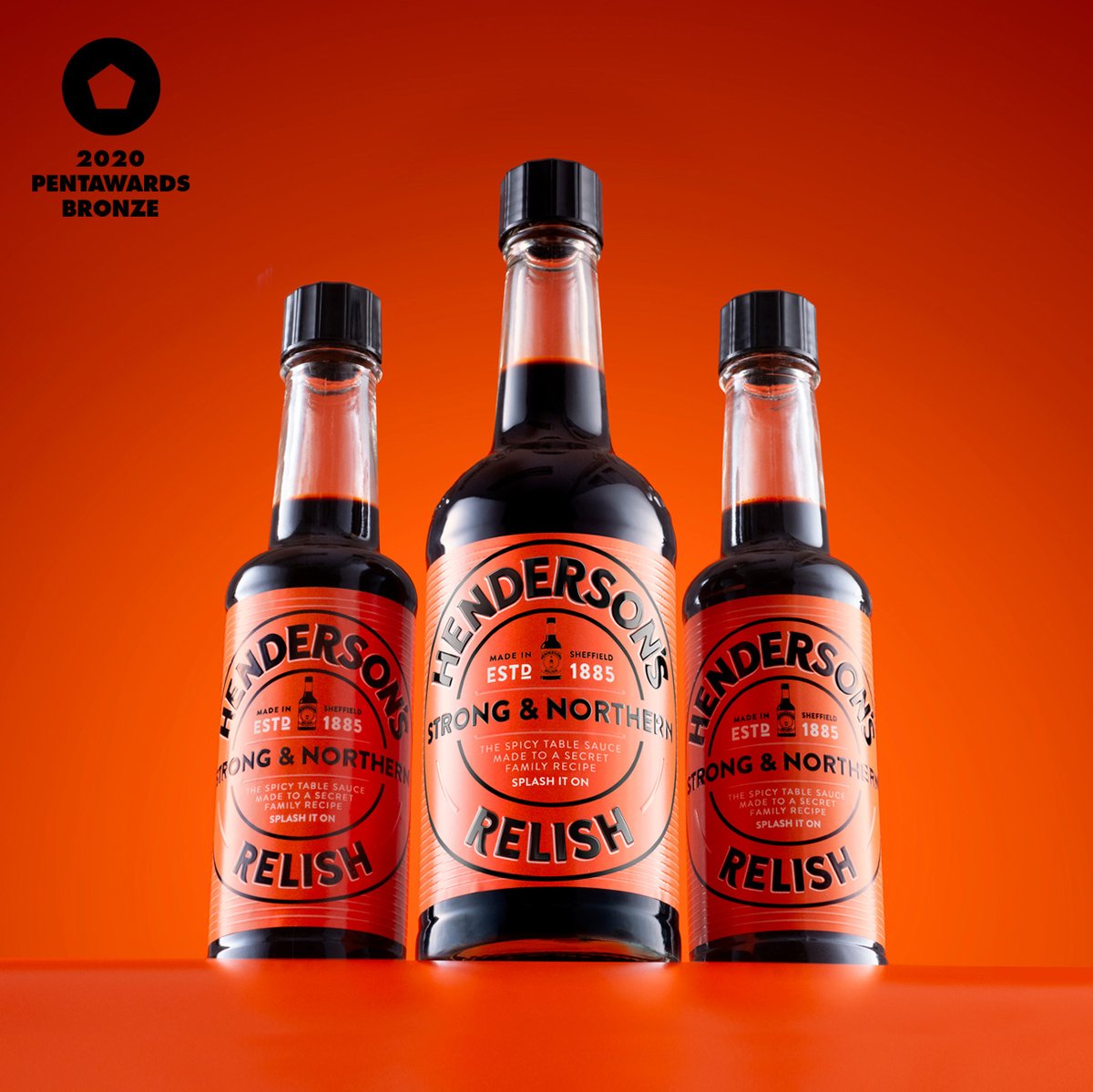 SpringettsBDC's tweet image. Proper Chuffed to pick up a @PENTAWARDS  Bronze for our redesign of this Northern icon, @HendoRelish! #brandlove #pentawards #pentawards2020 #hendersonsrelish #NorthernIcon #StrongAndNorthern #UsedByTopSheffs #Springettsbranddesign #Packaging #Hendos #Branddesign #Packagingdesign