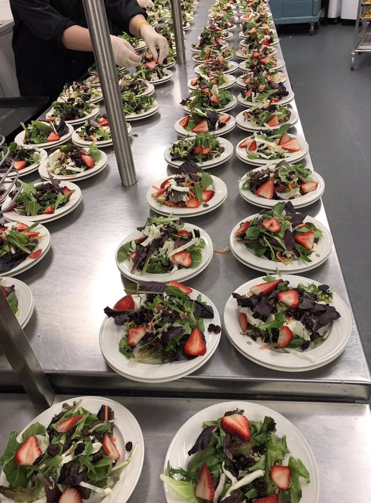 apuliacatering's tweet photo. Safety First, Quality Always,has always been our priority.We have adjusted our services to meet all AHS guidelines. #Cityfortsask @FortSaskRecDCC #Cityfortsask #catering #SupportLocal #fortsaskcatering #Corporate #Wedding #FortSaskInformed #fortsaskfoodie #Catering #Yeg https://t.co/jBc08qRDzr