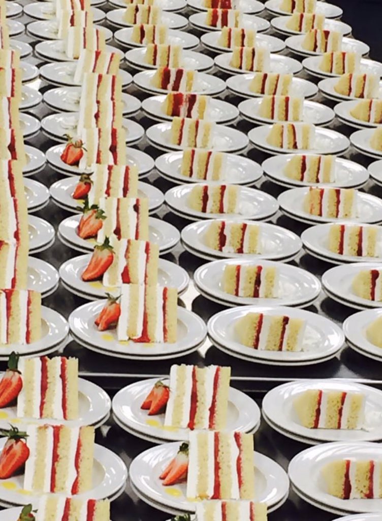 apuliacatering's tweet photo. Safety First, Quality Always,has always been our priority.We have adjusted our services to meet all AHS guidelines. #Cityfortsask @FortSaskRecDCC #Cityfortsask #catering #SupportLocal #fortsaskcatering #Corporate #Wedding #FortSaskInformed #fortsaskfoodie #Catering #Yeg https://t.co/jBc08qRDzr