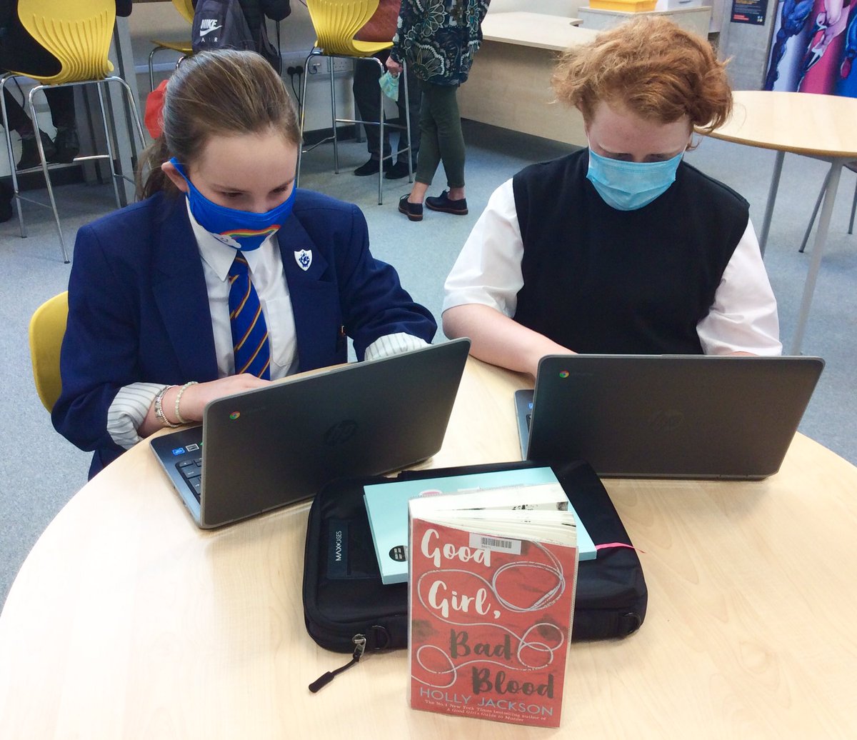 BrechinHighLib's tweet photo. #PretALire #ReadingForPleasure #LiteracyClass #BookOfTheMonth @HoJay92 #ThisIsBrechin https://t.co/YAnWsNAoML