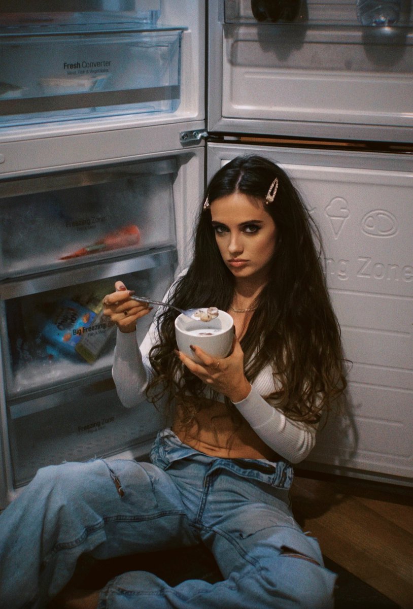 nataliadelolmoo's tweet photo. Algunas fotos de las que le he hecho a mis amigas (Parte 2) ♥️ https://t.co/1H6V8FzAln