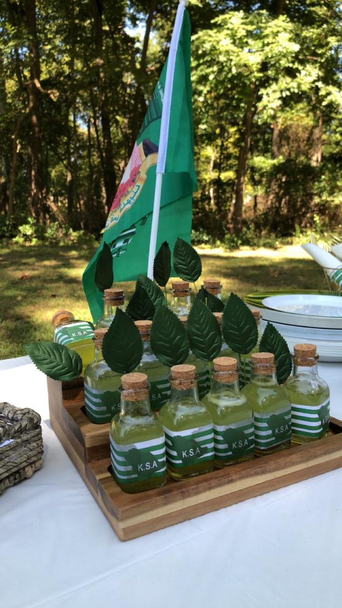 الله يعز الدار ويعز راعيها 

 #المدربة_جميلة_تحتفل_بالوطن