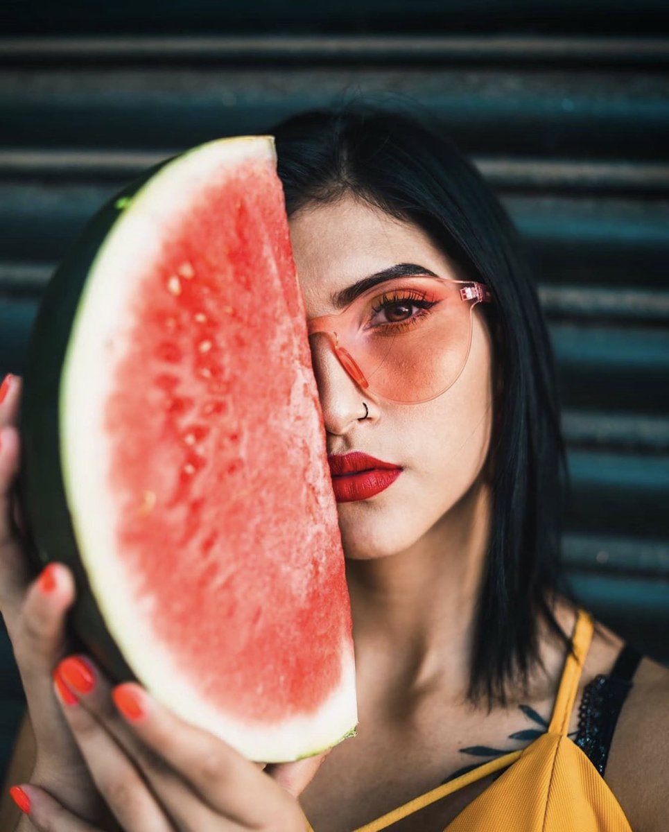 ❌ Congrats on your feature!
🔷 Tag #CreativeContentBuilders for a chance to be featured!
📕 Creator: Hamzaports
#photography #photog #photogs #photo #foto #camera #photooftheday #Composition  #ccbports #ccbtravels #portrait #photoshoot #watermelon #moody #portraits #gameoftones