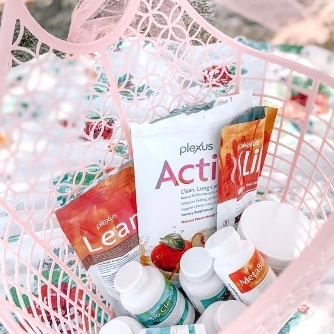 PlexusWorldwide's tweet image. Give us ALL the Plexus® goodies! 😍 Leave a “💕” in the comments if you agree! (📸 Vanessa K.) #PlexusWorldwide #EverydayPlexus #HappyAndHealthy bit.ly/ShopPlexusProd…