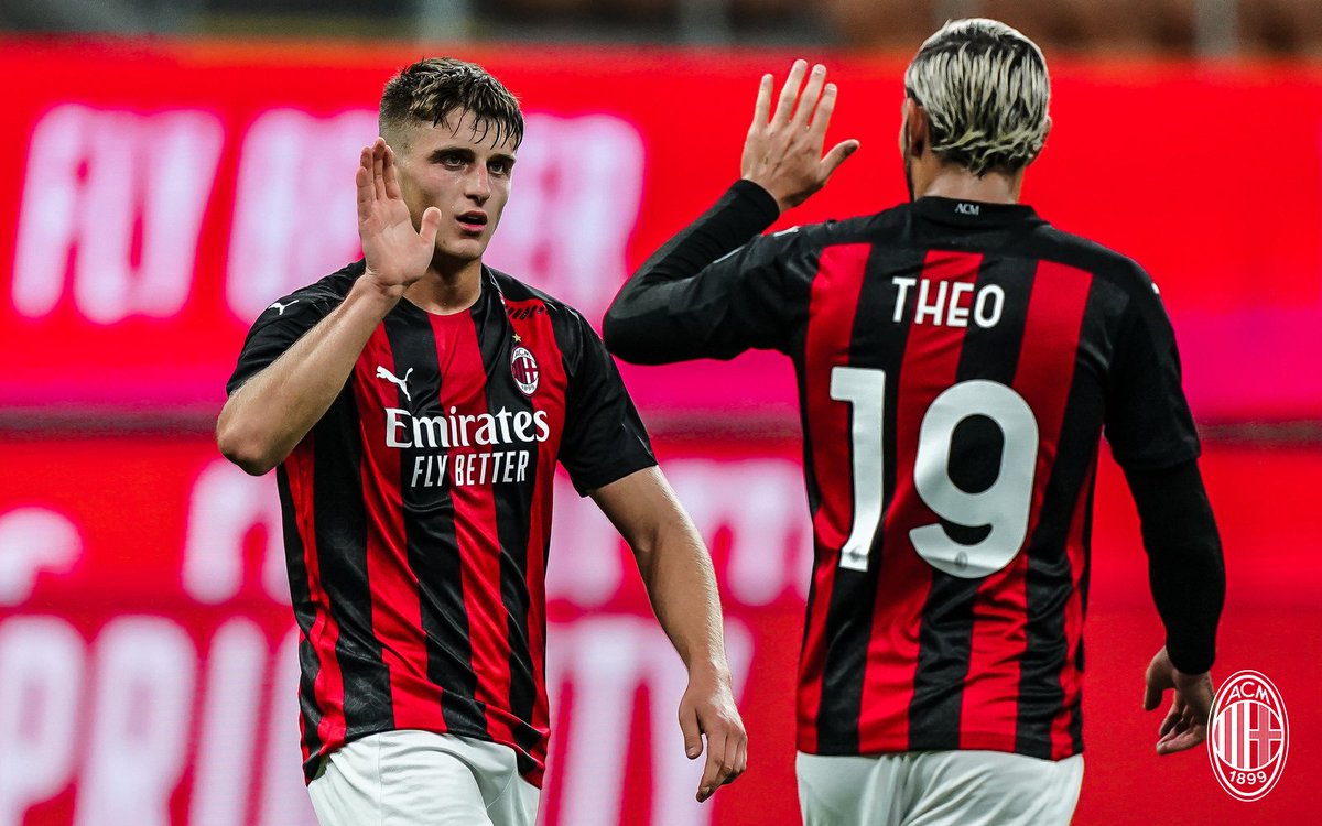 AC Milan tweet media