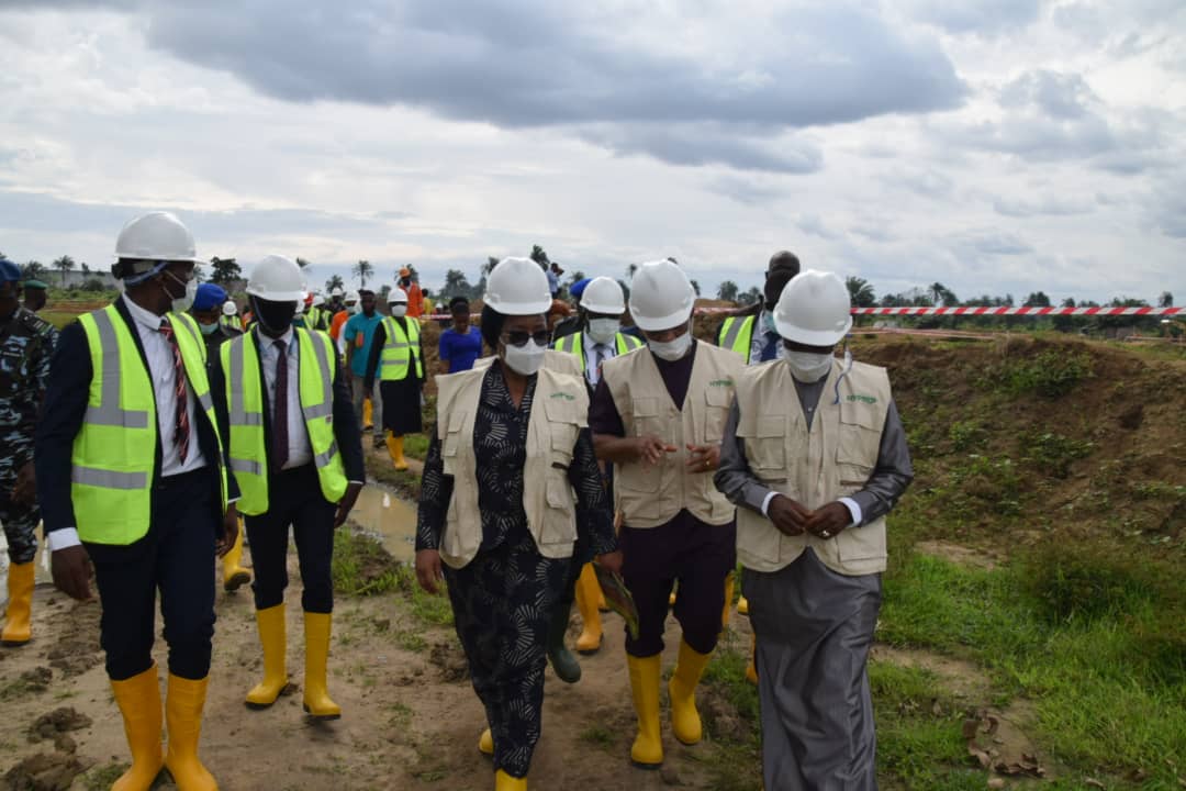 HYPREPNigeria's tweet photo. Today marks a historic day in the life of the project as @HMEnvng @DrMuhdMahmood and Min. State @sharon_ikeazor were led by the PC @lemdek to the sighting of remediated sites at lots 2,5,6 &amp; 8 in Eleme LGA, amongst the 7 Remediated lots being certified by @NOSDRANigeria. https://t.co/dlJNdJuuPG