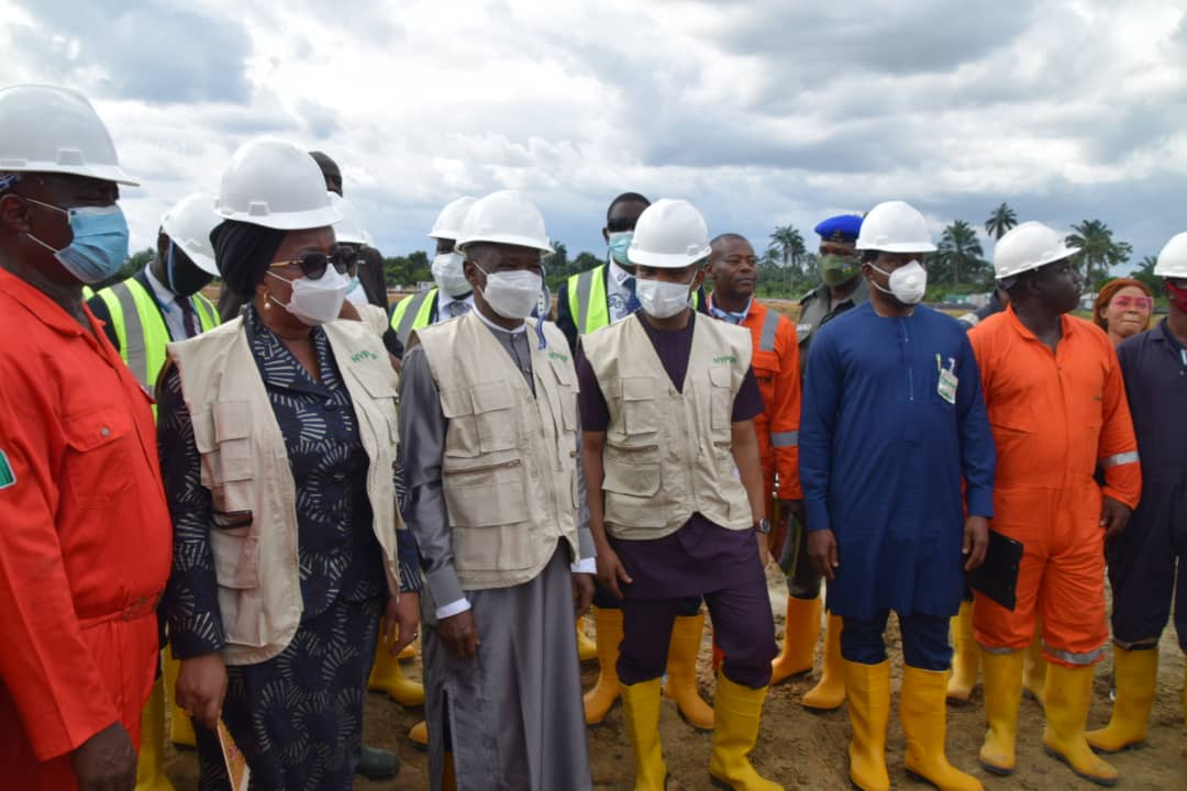 HYPREPNigeria's tweet photo. Today marks a historic day in the life of the project as @HMEnvng @DrMuhdMahmood and Min. State @sharon_ikeazor were led by the PC @lemdek to the sighting of remediated sites at lots 2,5,6 &amp; 8 in Eleme LGA, amongst the 7 Remediated lots being certified by @NOSDRANigeria. https://t.co/dlJNdJuuPG