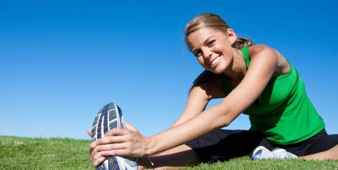 SEChiroMotion's tweet photo. The importance of stretching before running can be crucial if #muscles are too tight. #SEChiro #stretching #running  https://t.co/TMfTDCgVSF https://t.co/lvfEGSdRlS