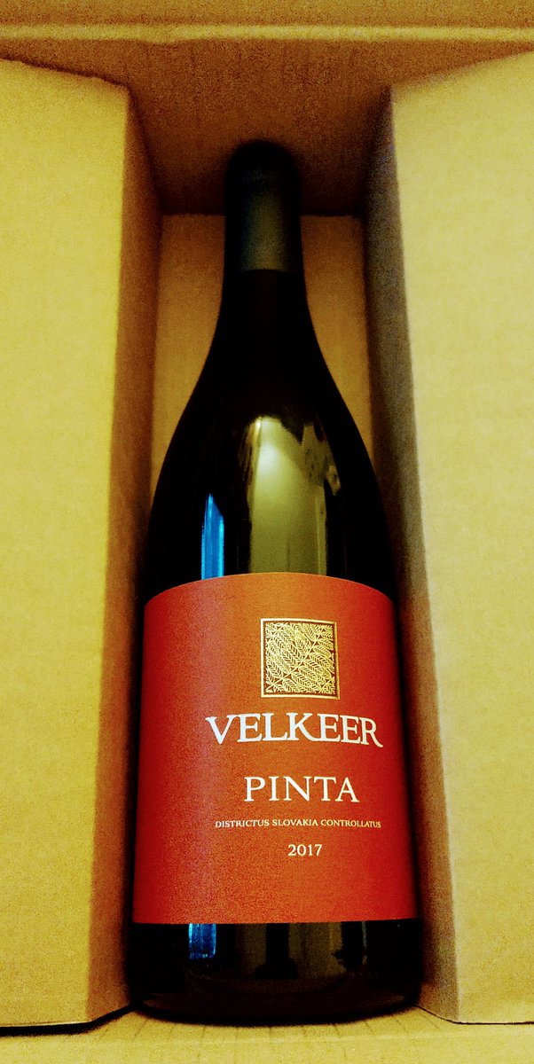 kupec_benatsky's tweet photo. Bol som dnes na nakupoch #winelover #winelovers #slovakwines #dsc #RedWine #cuvee #dunaj #hron #palava #Chardonnay #Riesling #Alibernet #Blaufränkisch https://t.co/V5JwSMIiTs
