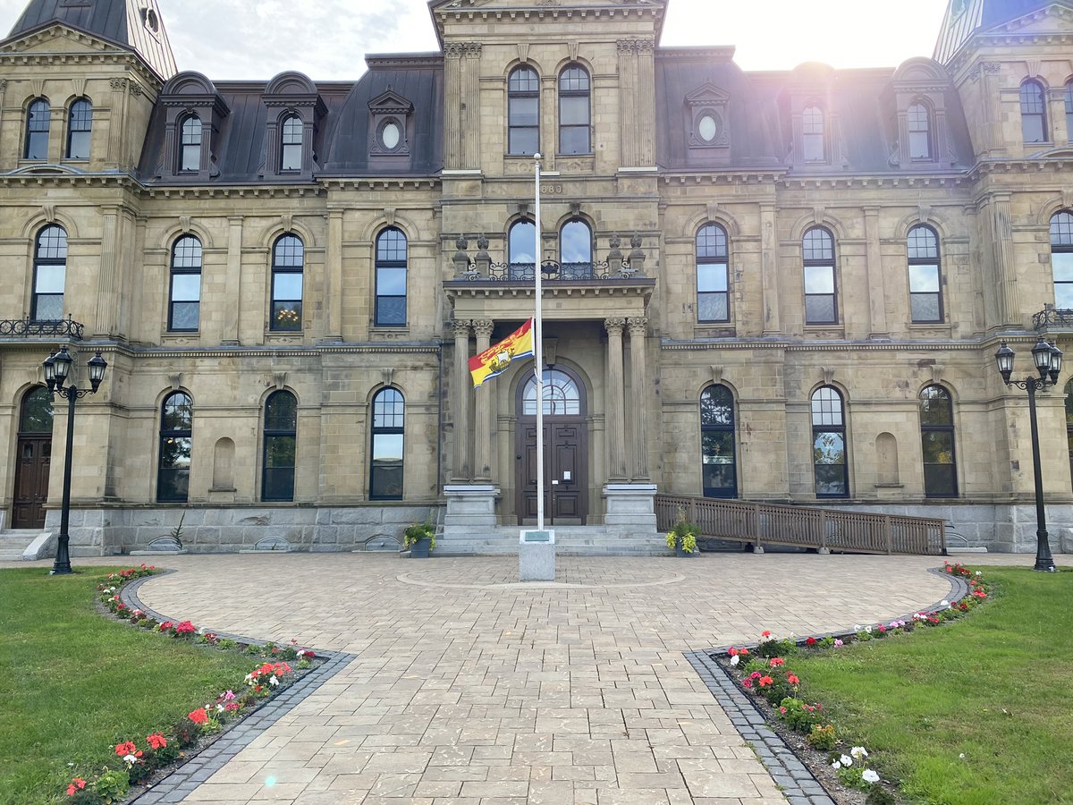 Last evening, NB lost the FIRST women to have been elected to the leg, she opened doors. She introduced the extramural health to NB, a Canadian first. NB Flag is half mast #nbpoli #nb une grande dames nous a quitté Hon. Brenda Robertson