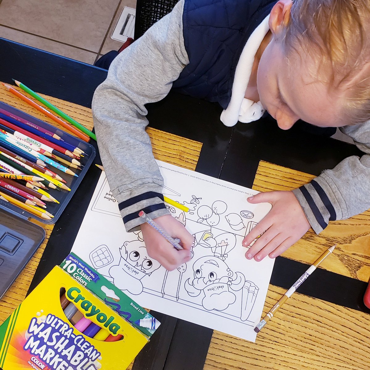 Who's working on their coloring page? We want to #giveaway a #cheffreeclub kit at the <a href="/nourishedfest/">Nourished Festival</a> #onlinenourishedfestival today! Visit our booth to download &amp; get coloring! online.nourishedfestival.com/exhibitors/67  #cheffreecoloringcontest