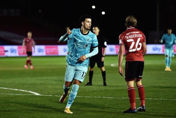 lfc_travis's tweet photo. Put some respect on our starboy
Most underrated young player in the prem👏🏽 https://t.co/XiCIJxbSjT