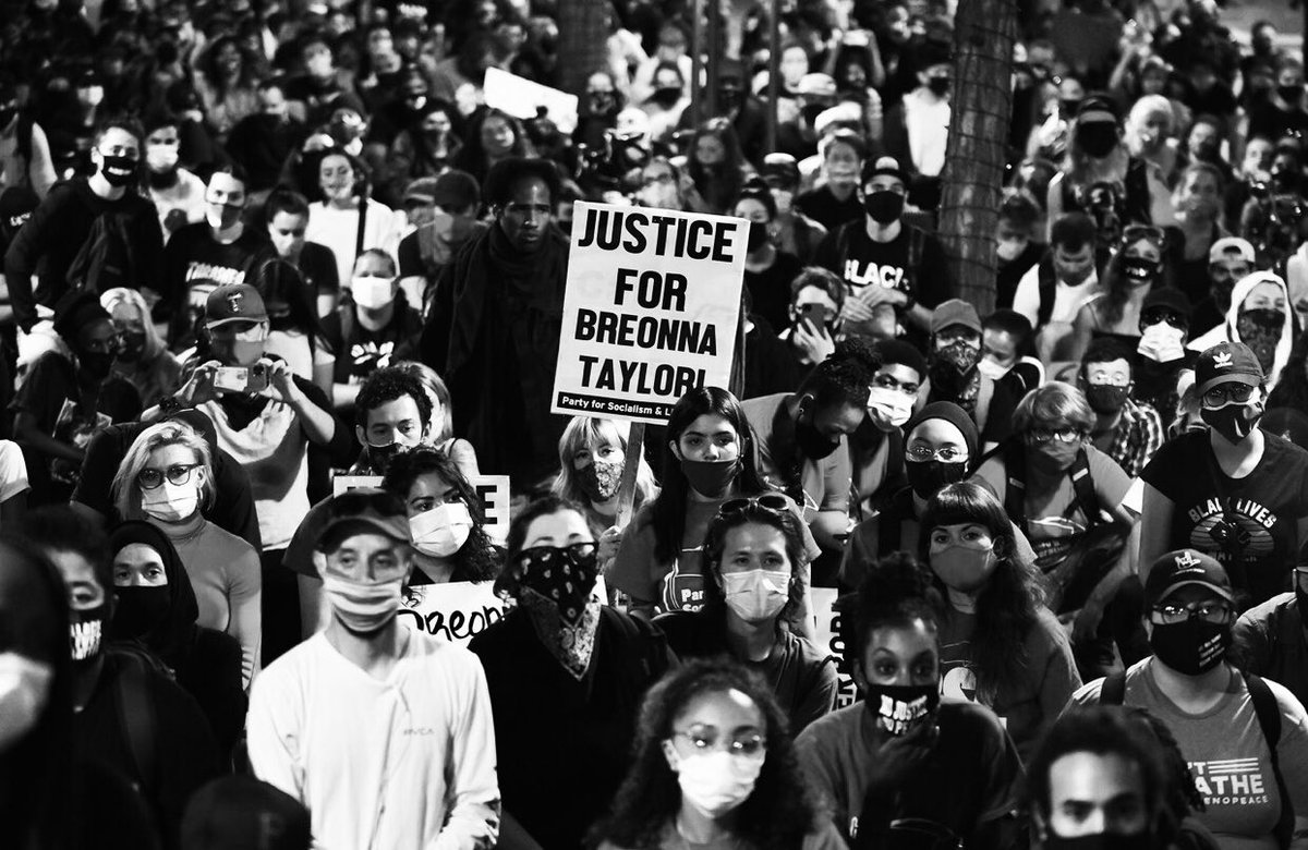 HamiltonMusical's tweet photo. Time and time again, the law has proven insufficient to support and protect Black citizens. The Stand Your Ground Laws in Kentucky and other states in the country perpetuate the systemic racism and oppression of the Black community. https://t.co/t0jjCgQvN3