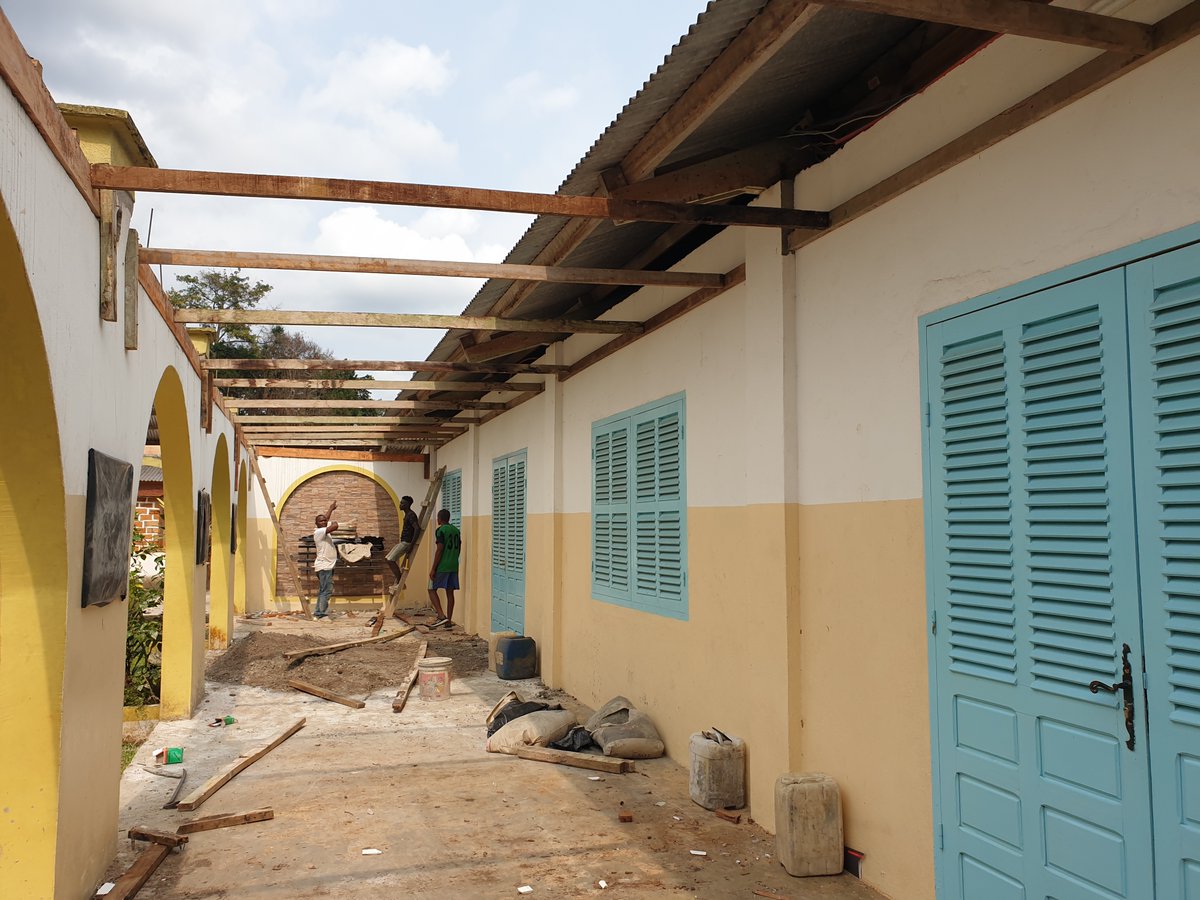 DesalesSaint's tweet photo. The work seems endless, but the results are beautiful! The living quarters in process for our Vocations.
#missionwork #charity #sponsorastudent #supporthemission #gabonafrica #studentsinneed #saintfrancisdesalesschool #sharingthefaith #friendsofthemissions #catholicfaith https://t.co/hWCP6VsZJi