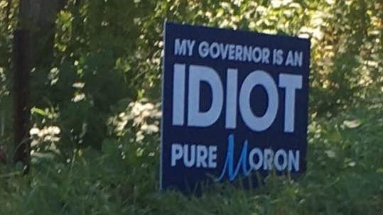 Trumpette17's tweet photo. @SeanCordanon @GovWhitmer @NYGovCuomo As seen in da UP👍💥 #PureMoron #RecallWhitmer https://t.co/FPvhM3lQH7
