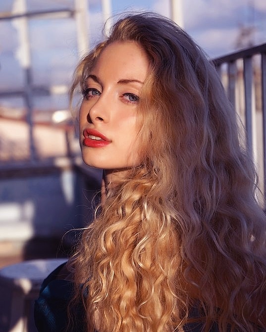 Private Photo and Video shoot in Istanbul. Contact & book your shoot.
#İstanbul
#istanbuldeprem
#istanbultravel
#photoshoot
#PHOTOS
#photography
#photographers
#turkey
https://t.co/01hK7bgHJ3 https://t.co/JuEJmkMopD