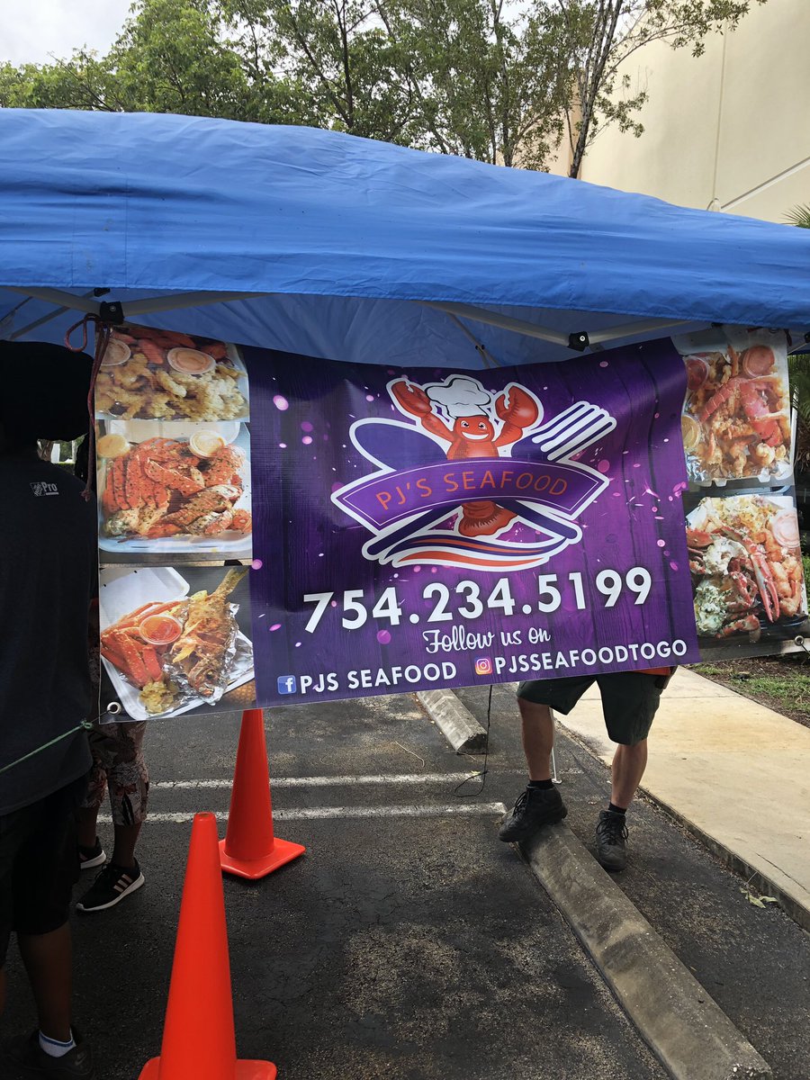 PompanoDC3454's tweet photo. Food Truck Day at Pompano! Happy Success Share!!! https://t.co/AHJJ3bH9H0