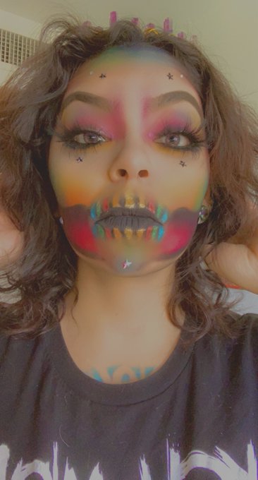 Played with all the colors in every @JeffreeStar  pallete I own, along with my brand @BewitchingCosm1<a href="/tag/lashes"class="tags"><span>#lashes</span></a><a href="/tag/glitter"class="tags"><span>#glitter</span></a><a href="/tag/redrum"class="tags"><span>#redrum</span></a>