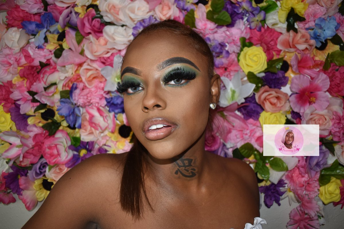 Se_monee's tweet image. Quality 👑
#lashesbyme #GetCrownedbyD