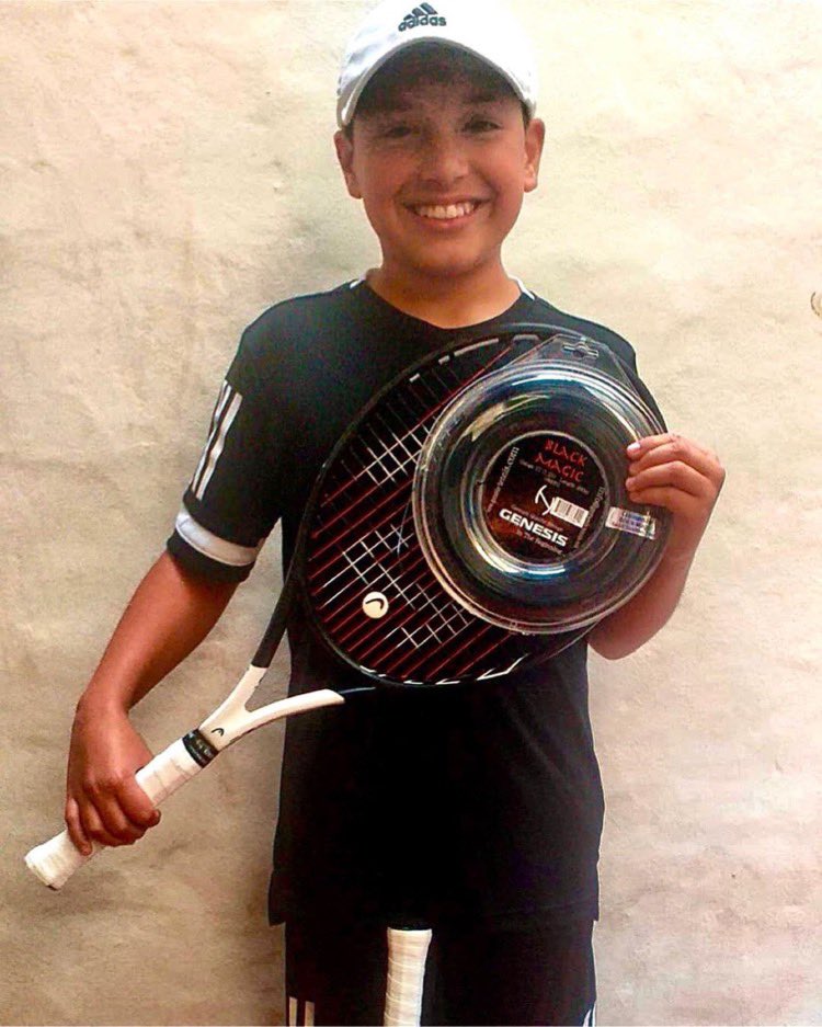 genesistennis's tweet photo. Everything ready to start
🔥GO TEAM GENESIS 🇨🇴 🇻🇪
•
www.thetennisdepot.con
.
#genesistennis #teamgenesis #tennis #tennislicious #tennisplayer #tenniscoach #juniortennis #juniortennisplayer #teniscolombia #tenisvenezuela #tennisstring #blackmagic #tenniscourt #tennispassion https://t.co/9Z3vAtdyIc