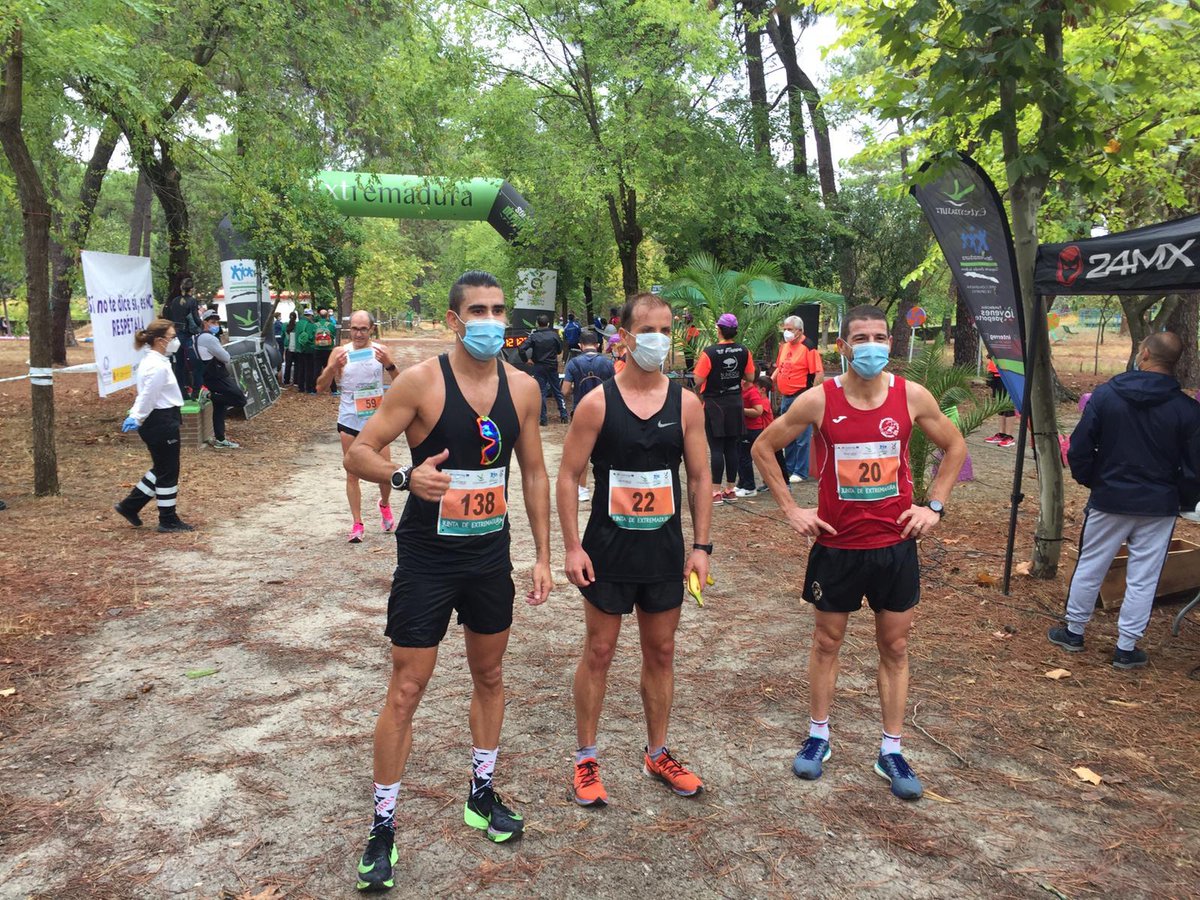 ANEDvida's tweet photo. 📸📸 Ya están colgadas todas las fotografías de la I Media Maratón de Talayuela en:👇👇👇👇

                 https://t.co/ssomaDP2aG
                      🏃‍♀️🏃‍♂️🌳💜🔝🔝

#anedvida#talayuela #deporteesvida #ContraLaViolenciaDeGenero #mediamaraton #naturaleza https://t.co/BvIcUZLDJC