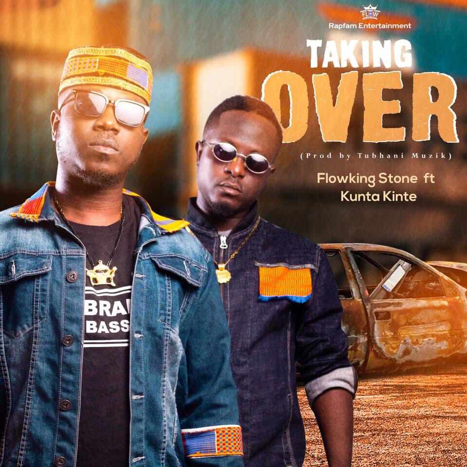 KuntaKinteGh_'s tweet photo. I told u earlier that u can't contain the heat coming
Track 2 on #BraAlbumTracklist is #TakingOver by @Flowkingstone_ and myself....Watch out for #BraAlbum #Bradez4Life #HollaBack https://t.co/tnYrMjosCM