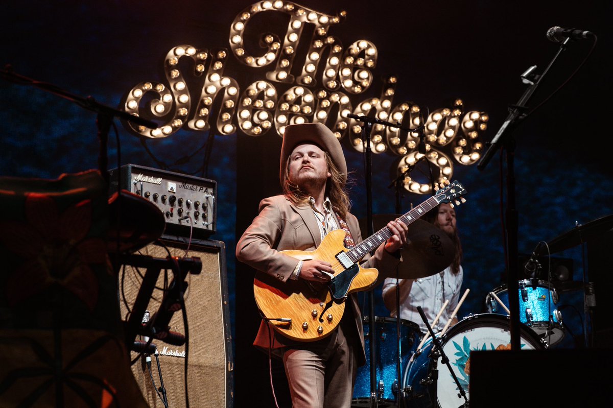 VinylSons's tweet photo. Photographing The Sheepdogs at OLG Play Stage in Toronto was a great experience. This is the first post-quarantine concert we’ve been to and it was unique, to say the least. #TheSheepdogs #OLGPlayStage https://t.co/MUBHEV9u0m