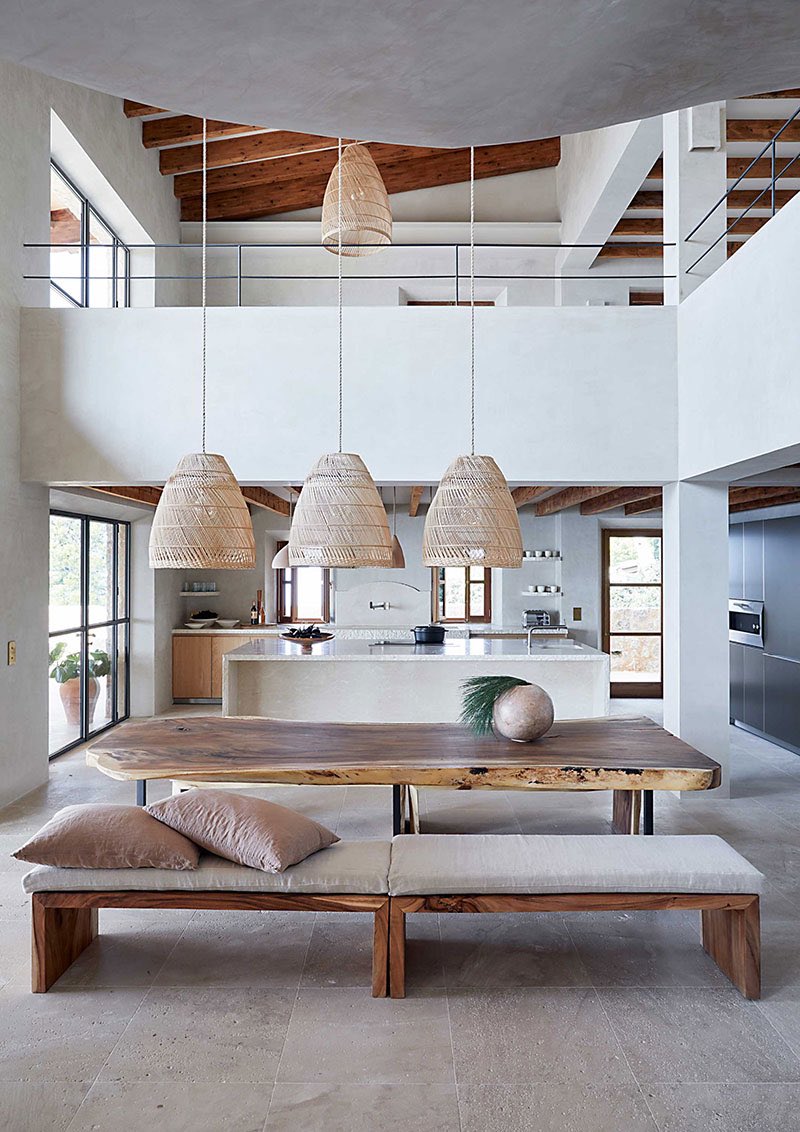 NATALIALABEL's tweet photo. Organic stone Mediterranean villa. Stunning. https://t.co/pwXYHcFdOb