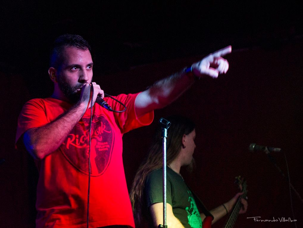 vanderfoguel's tweet photo. "Tú, seguro perderás
seguro morirás
porque la arrogancia
es pecado mortal" (Arrogante)

#vandefoguel #metal #metalargento #fotografia #photo #banda #band #argentina #metalband #lyrics #vivo #live #concert #show #recital https://t.co/0ot0Qisuma