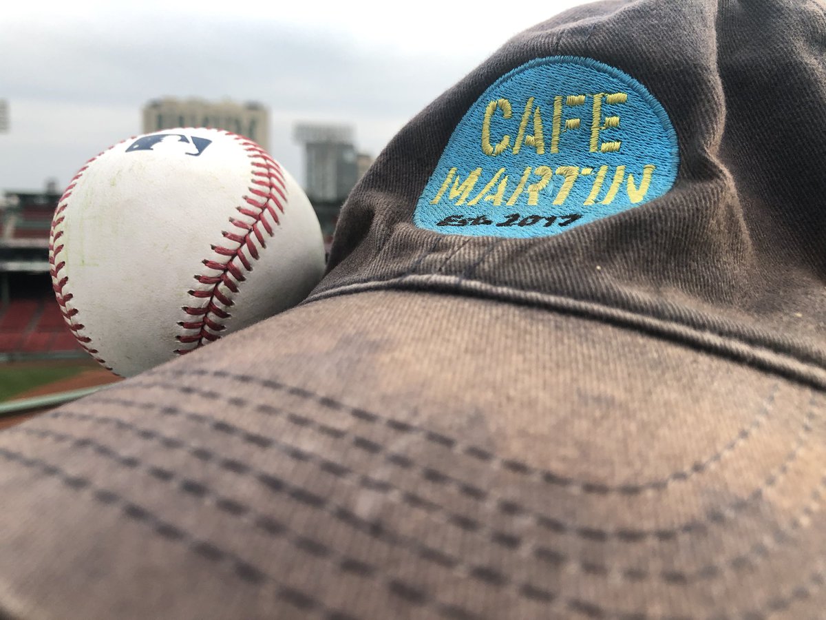 Steve_DaSilva's tweet photo. Last Home Game of the Season #RedSox #OnlyAtCafeMartin @teamcafemartin Last Dinner with @mmurad318 this Season 😢 https://t.co/mo9RjtmJFm