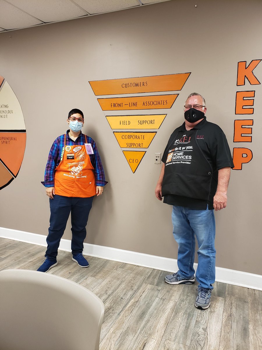 Strong Partnerships = Customer Service Strong <a href="/RFIDesertmtn/">RFI_DesertMtn</a> #TheHomeDepot #Partners #Safe