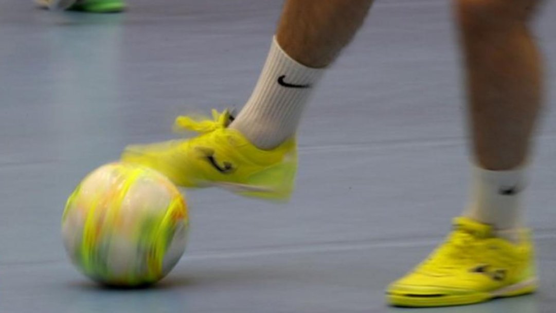 The FA's decision to axe England's futsal teams is "an attack on the sport", says the men's senior side.

Full story: bbc.in/3i2ybTA