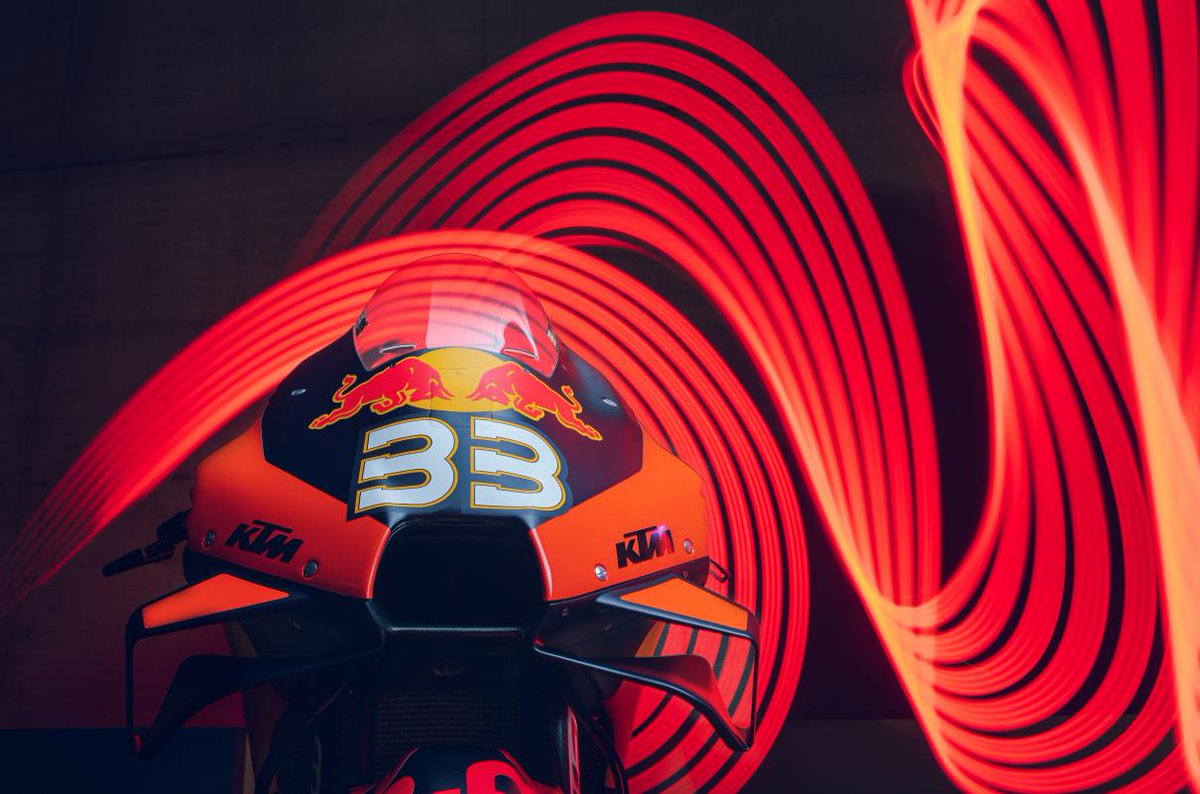 carib_crypto's tweet photo. @MotoGP #33BiltongBinder https://t.co/XwF7pLEipV
