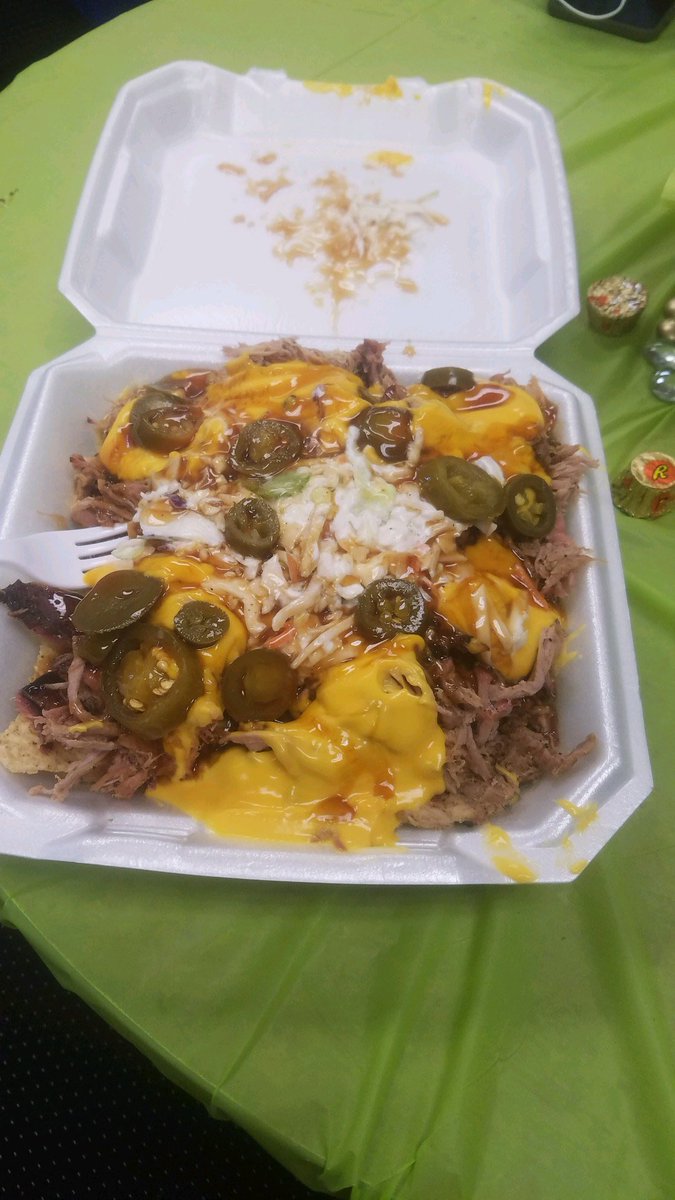 0748 started 4 days of success sharing events with Hickory Creek BBQ Truck!  Great food, big smiles! @njr2408 <a href="/ScottRoop/">Scott Roop</a> <a href="/SheaKing75/">Shea King</a>