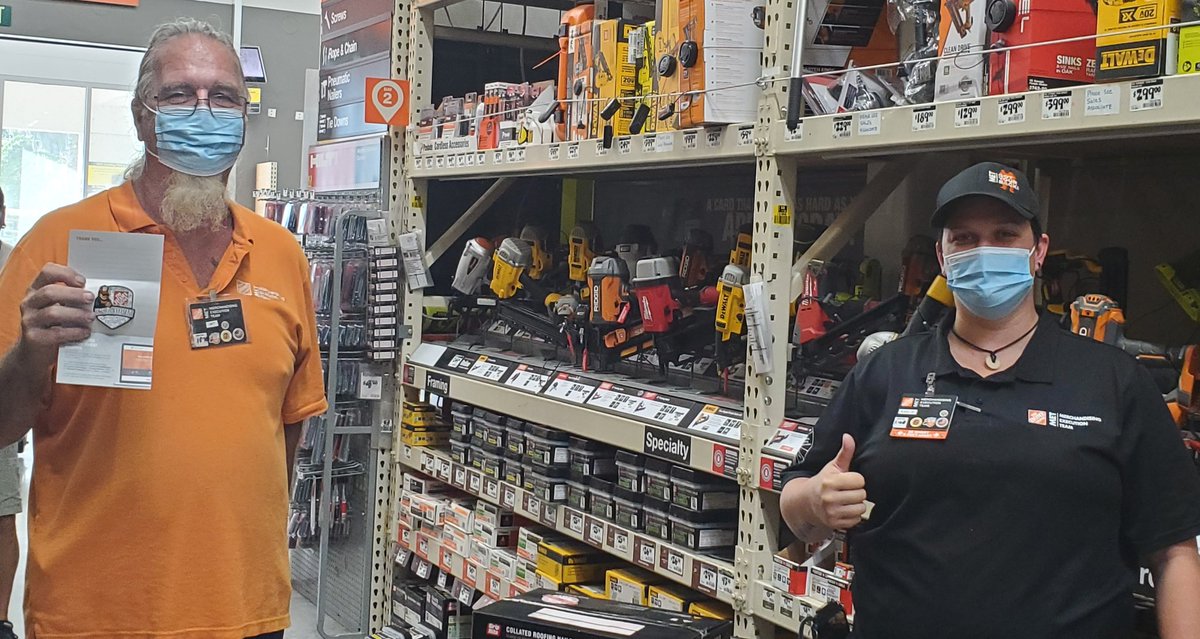 🏆🚨Milestone Alert Pt.2🚨🏆 Mike &amp; Lisa level up 🏅BRONZE🏅Aaron &amp; Sherry level up 🏅SILVER🏅 Jeff &amp; Joan level up🏅PLATINUM🏅Thank you team for living our values!#NSBSuperheroes #METPartnership <a href="/SalaciasBMWZ4/">Kay Barkentin</a> <a href="/patrick_vaught/">Patrick Vaught</a> <a href="/ChrisCazz1011/">christopher</a> <a href="/HDGerri/">Gerri OBrien</a> @WardallyJ  <a href="/VCSTHD/">Vernon C Small</a> <a href="/BenJL78/">Ben ☠️🦁🐯🤠🏐🏎🛳</a>