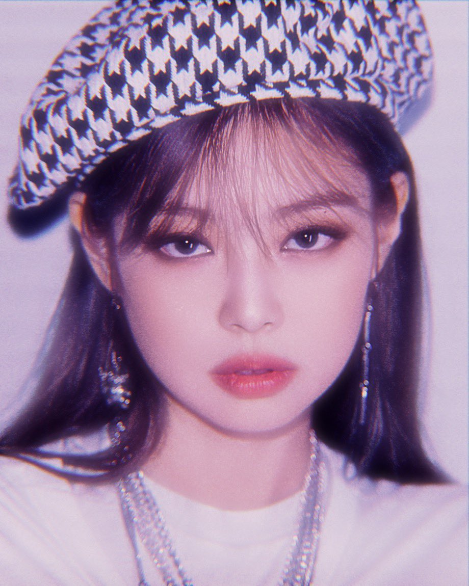 kjslisax's tweet photo. ⠀⠀ 𝐈'll be the 'ꕤ─ αctress stαrrıng ın чour 𝗯𝗮𝗱 dreαms ༉ https://t.co/OxZiZMNl1y