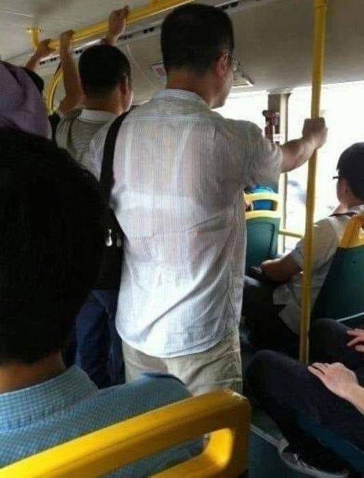 Immer diese morgendliche Eile beim Anziehen 🙈