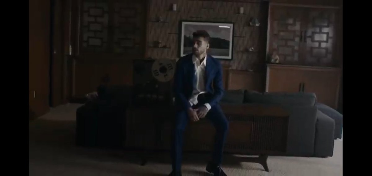 exilecottrill's tweet photo. DIOS LA NUEVA ERA QUE SE VIENE NO DOY MAS BETTER BY ZAYN https://t.co/i0Ij3vERCF