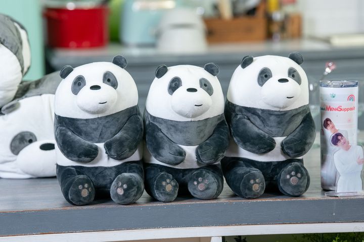 1Collagen's tweet photo. #FinalCall for collect your purchase to win 3Panda brothers with #MewSuppasit signature. Closed on 10pm Bkk Time. Hurry up! Visit us at FB: 1Collagen or https://t.co/A2Yp1OUdBf #MewSuppasitStudio #1CollaXMewSuppasit #mewlions https://t.co/6c0DzY0oc2