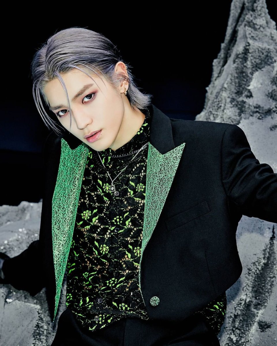 taeyong pics tweet media