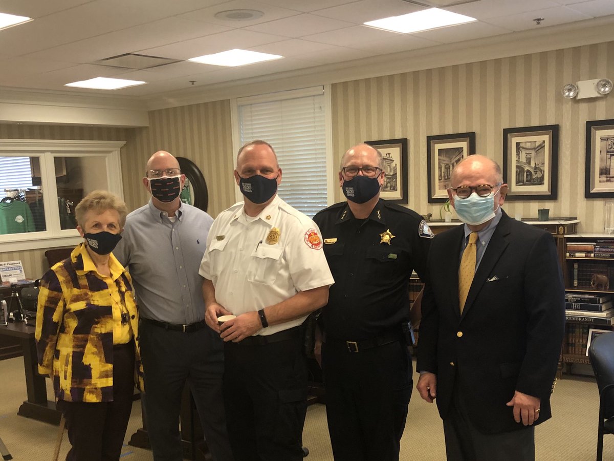 Masks-on, an essentially small group of Charter Members of <a href="/enclave_center/">ThinkToThink™</a> gratefully celebrated the recognition given us by @DHBizLedger’s #EntrepreneurialExcellenceAwards 2020. It’s energizing to hear reports about exemplary #entrepreneurs in our region. facebook.com/DHBizLedger/vi…