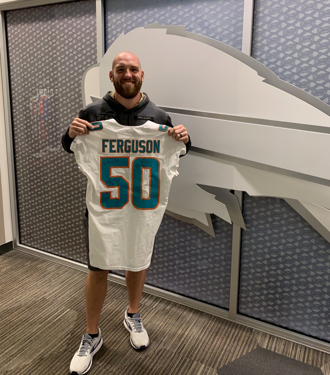 SnapFlow69's tweet photo. My santitized jersey swap came in just in time for tonight’s game!! Let’s go @bferguson50 snap some dimes baby! 🎯🎯🎯 https://t.co/T2AODLTBx3