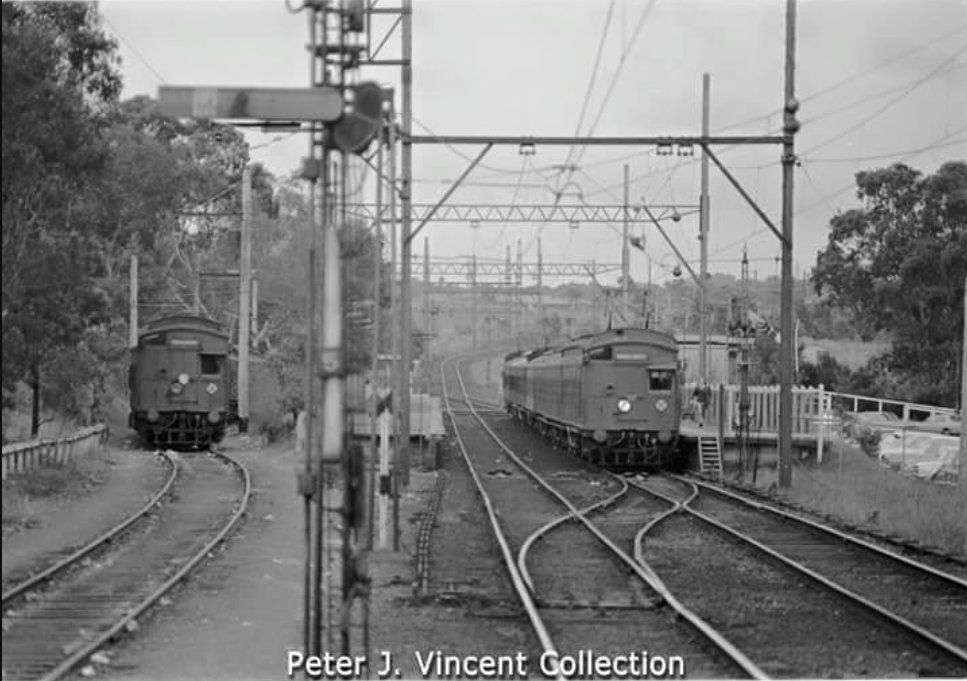 After closure a section of the Mont Park branch was used for stabling.Macleod station with a Tait train on Monto Park branch and an up train in the station. https://montparktospringthorpe.com/the-mont-park-rail-line-and-platform/Taits were sometimes used to take goods wagons out to the end of the branch. E & L class too.