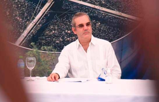 |#GobiernoRD| Abinader irá este sábado a San Pedro de Macorís y se reunirá con los cañeros.
ow.ly/15Yt50BAGZO

#DiarioLibre #Actualidad #LuisAbinader