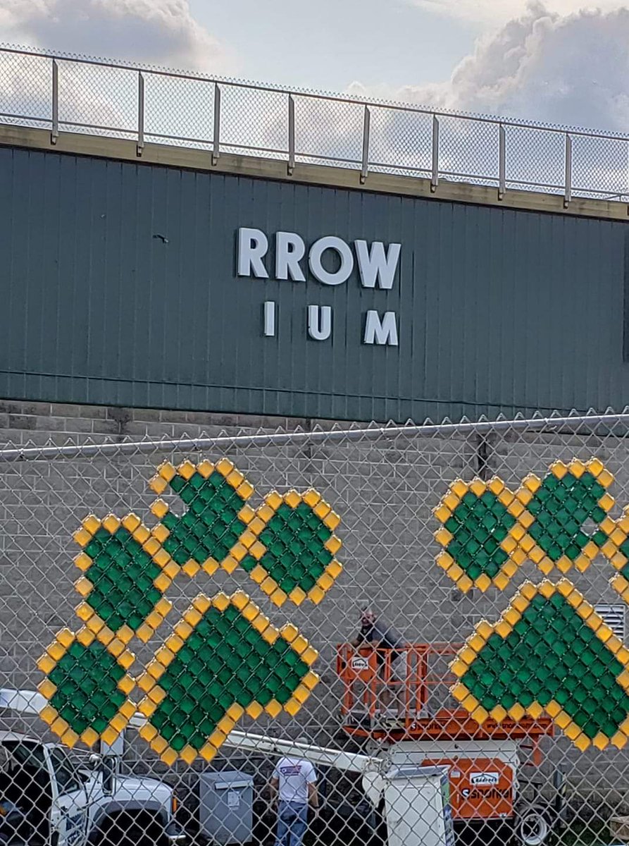 smith5297's tweet photo. It's happening! The signage for The Joe Burrow Stadium is being installed at Athens High School. #athensbulldogs #joeburrowstadium @JoeyB https://t.co/Prs5p1jR58