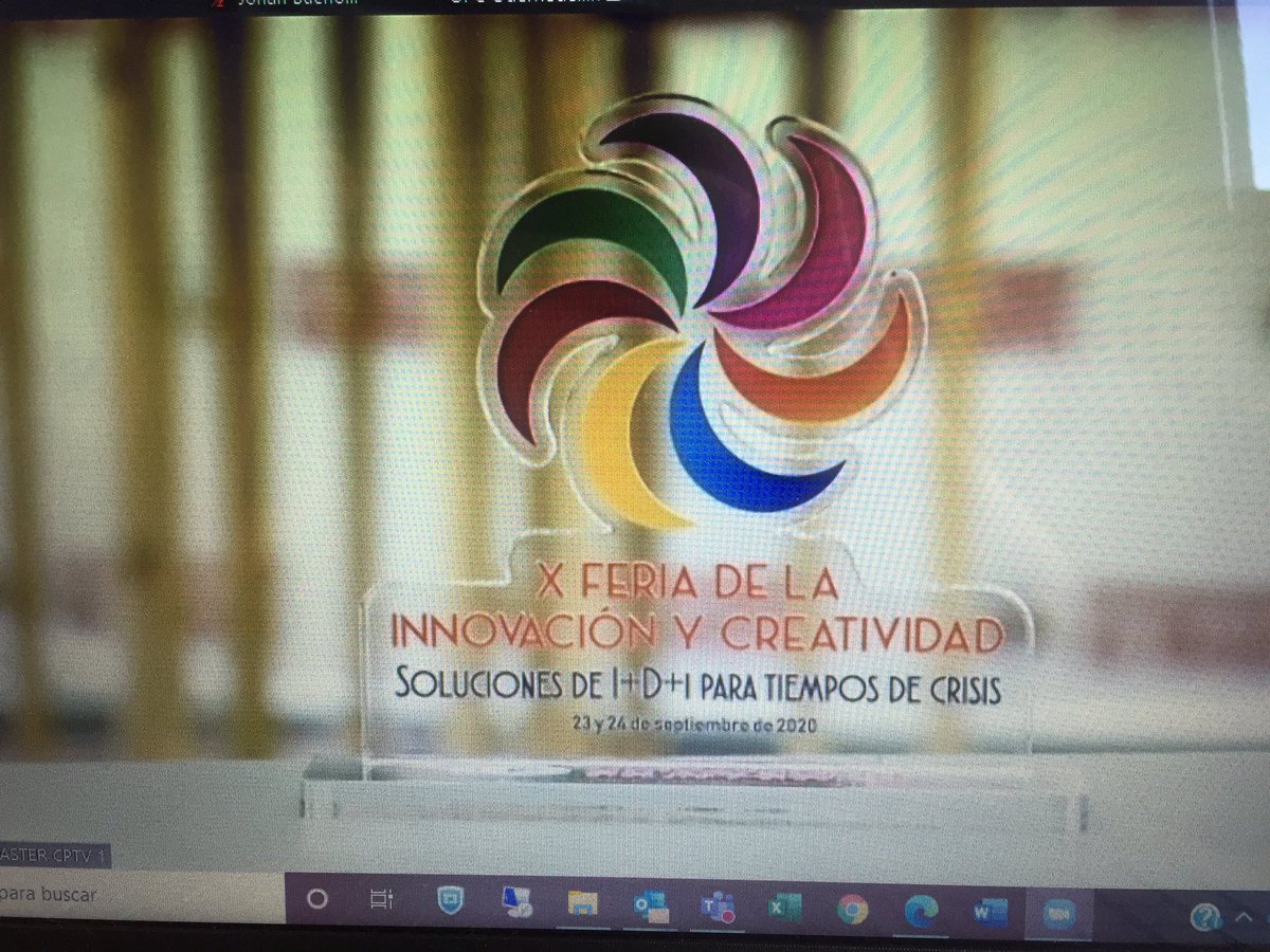 mlozano_75's tweet photo. Finalizamos la X Feria de la Innovación y la
Creatividad con un reconocimiento a los mejores profesores y estudiantes investigadores. Felicitaciones a todos los ganadores. @UdeMedellin_ #SoyCreativoUdeMedellín https://t.co/q4RHQ3jNaU