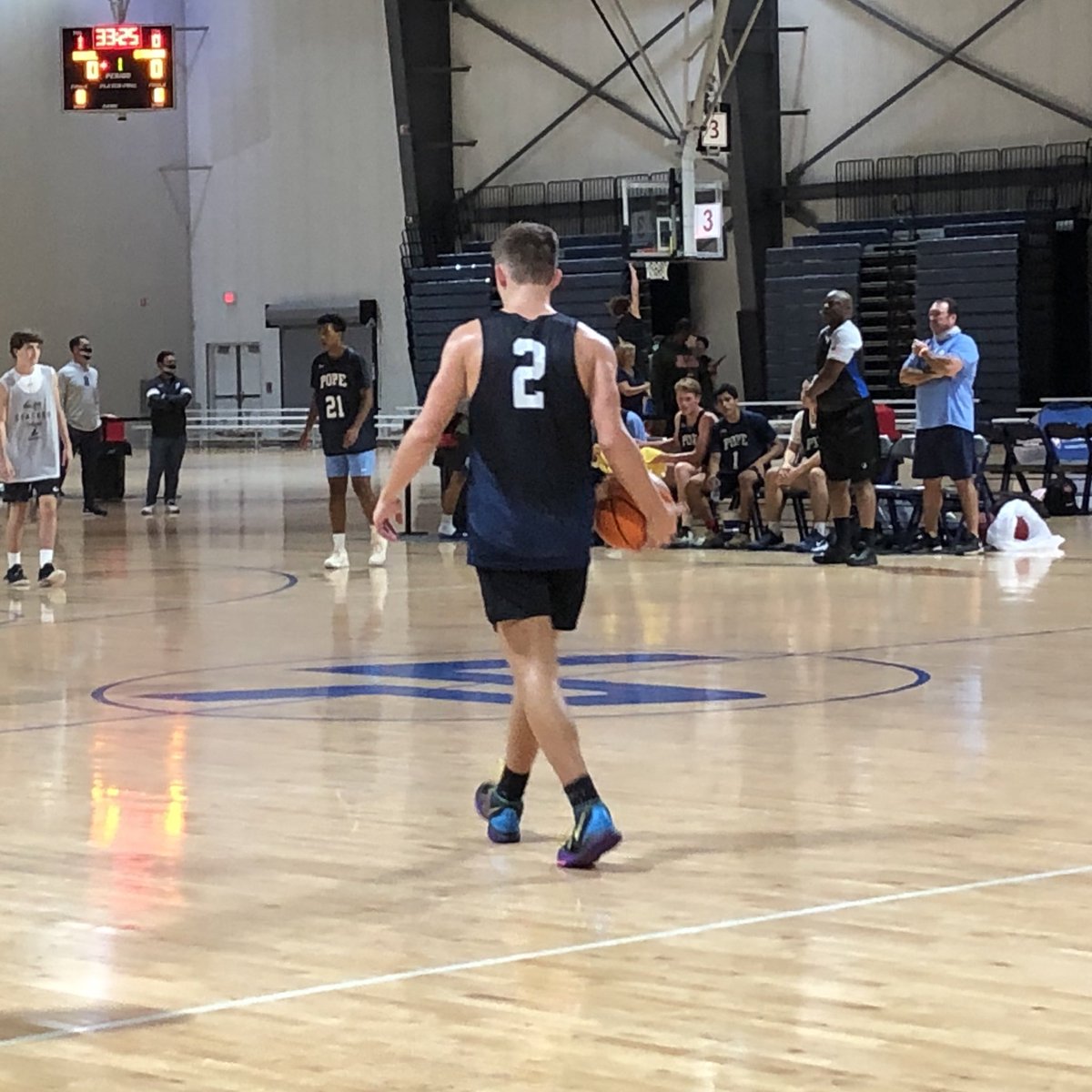 Relentless_Hoop's tweet photo. Fall League Final (OT):
Hornets 57
Greyhounds 53

The Hornets were down 12 in the 2nd half but hit some big shots late to force OT. Jase McCullough (21P) and Andrew Hopperton came through down the stretch. Will Kolker (24P) did all he could for the Greyhounds.

@roswellhoops https://t.co/urngr2ylt4