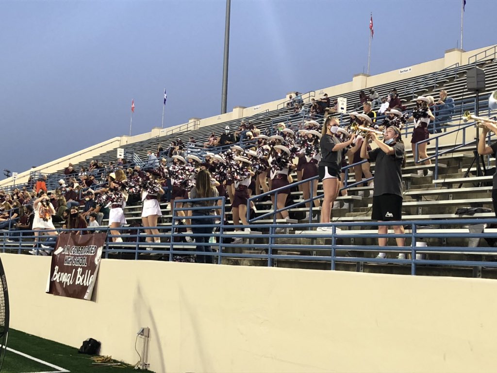 Beautiful night for some <a href="/ConsolFootball/">A&M Consolidated Football</a> <a href="/CSISDFineArts/">CSISD Fine Arts</a> Go Tigers!