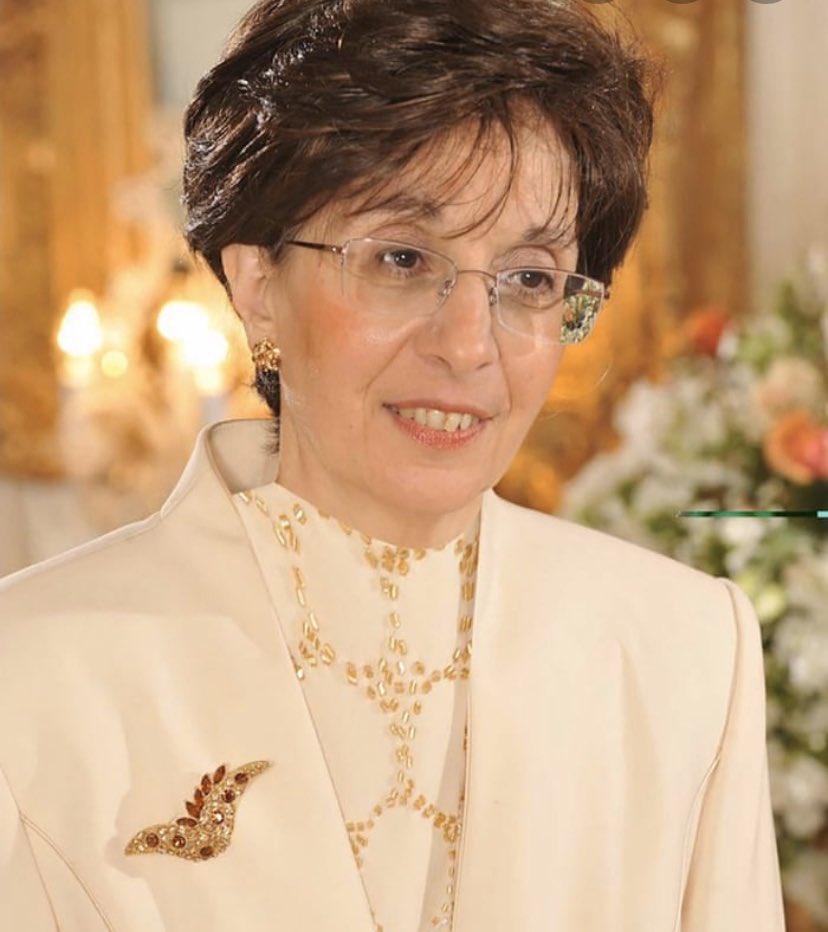 tw // antisemitism, physical violence, murder, deathThe murder of Sarah Halimi | a thread----please spread awareness, sign the petition and help us finally get justice. #JewsLivesMatter  #JewishLivesMatter  #JusticeForSarahHalimi